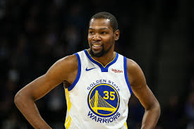 Durant vuole che i Warriors ritirino le loro maglie